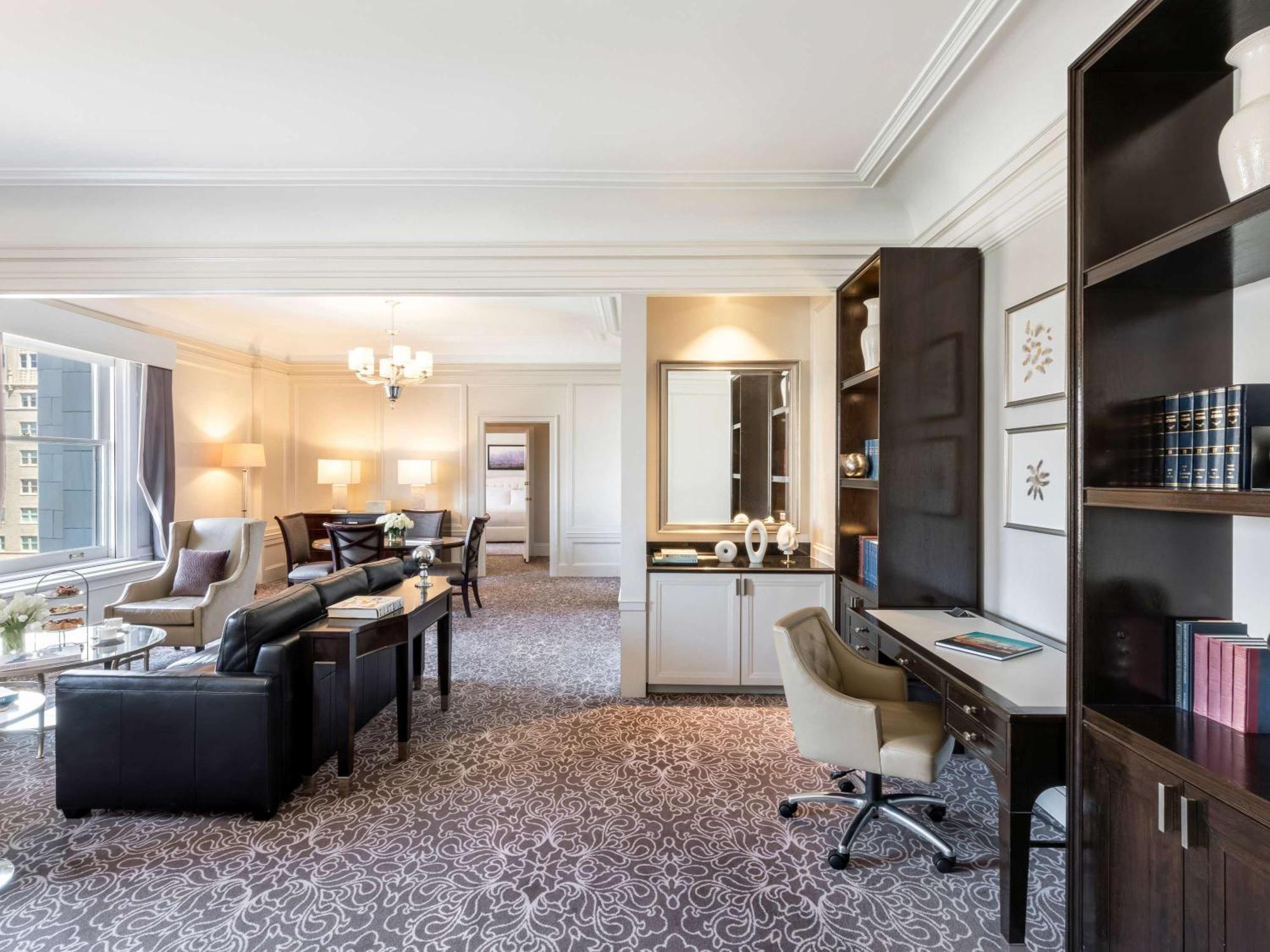 Fairmont San Francisco Hotel Екстериор снимка A suite at The Peninsula
