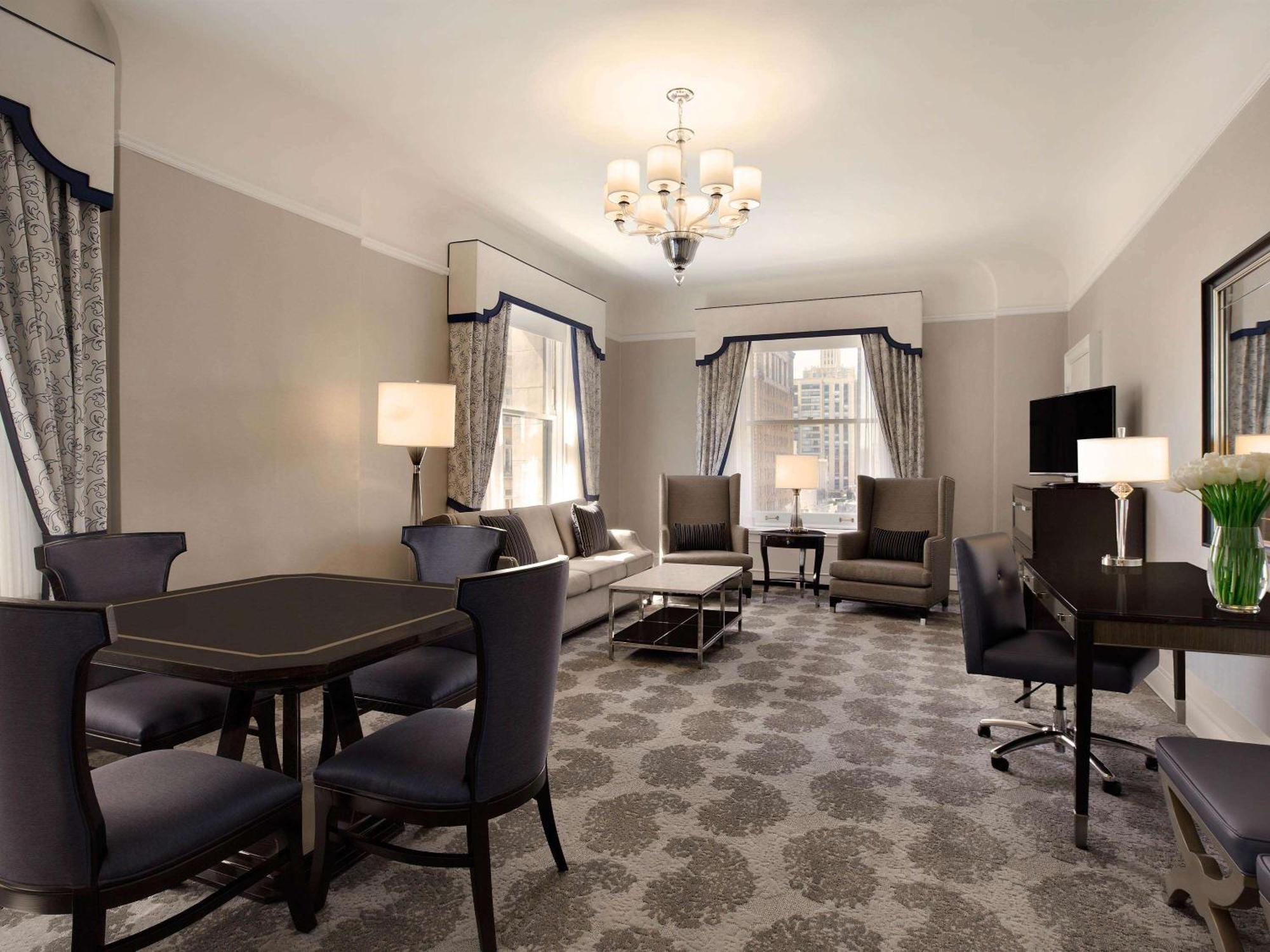 Fairmont San Francisco Hotel Екстериор снимка A suite at the Waldorf Astoria Washington DC